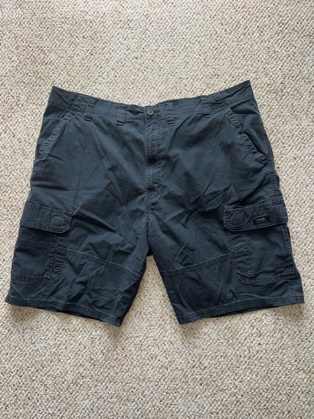 Wrangler Men's 44 Black Cargo Shorts with Utility Pockets